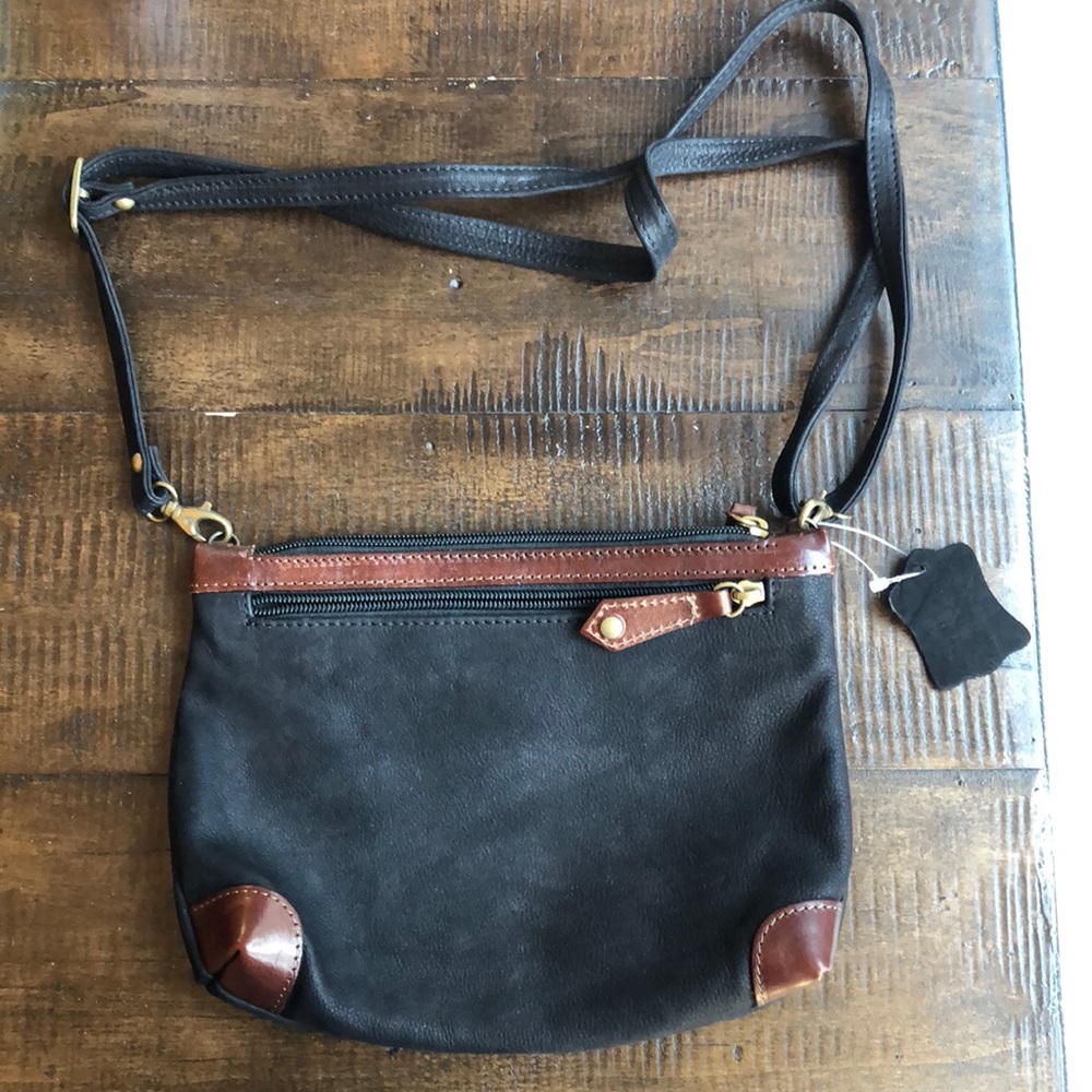 ⚡️Sale!⚡️ Black Italian Leather Crossbody Purse